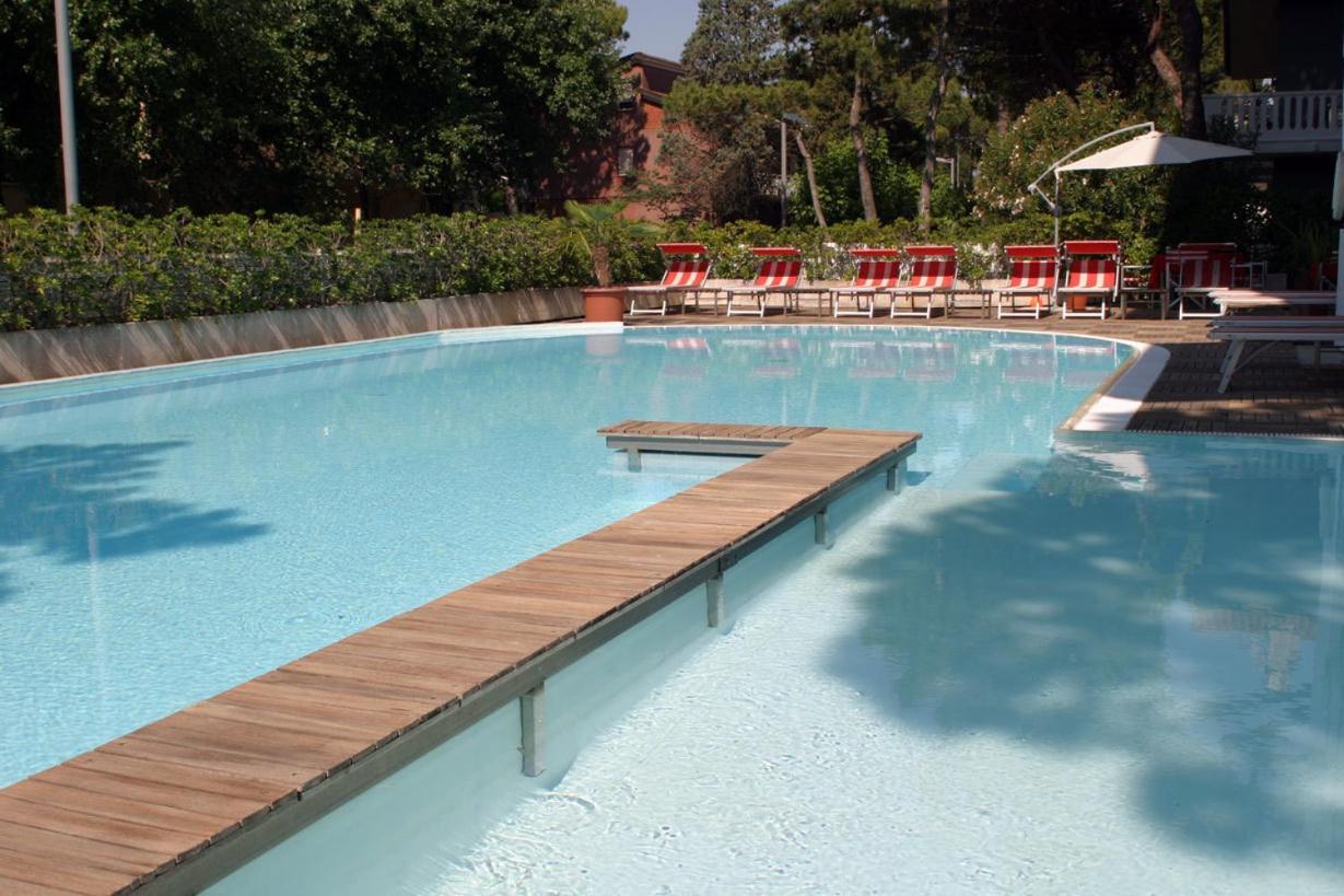 Hotel Friuli Lignano Sabbiadoro Eksteriør bilde